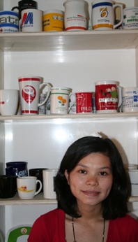 Call us (Hotline : 08999511517 (Prio)  bila Anda sedang cari Sedang cari Coffee Mug, Promotional Mug, Personalized Mug, Corporate mug, Customized mug, Gift Mug, Souvenir Mugs, Promotional Drinkware di seluruh Indonesia, atau kami bisa export ke luar Indonesia